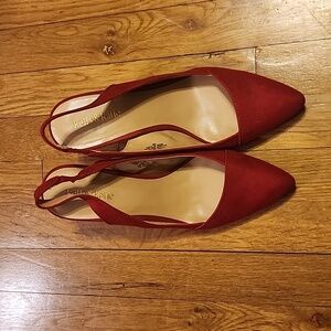 KELLY & KATIE  size 10M Red